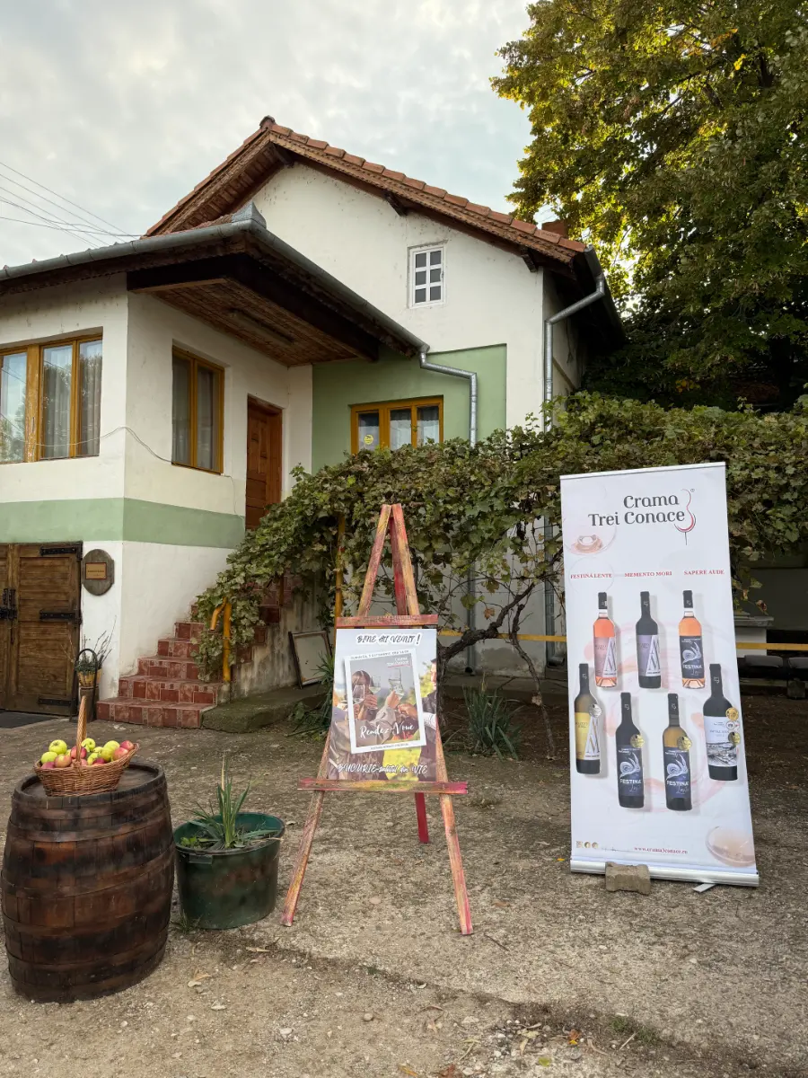 Image gallery marquee